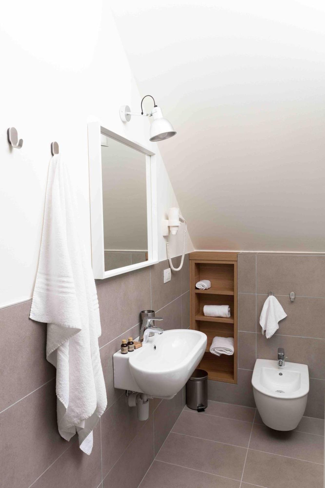 Cirene Apartments Milano מראה חיצוני תמונה